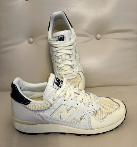 New Balance Men’s 8, Aimé Leon Dore White/Black Low Top Lace-Up Athletic Sneaker