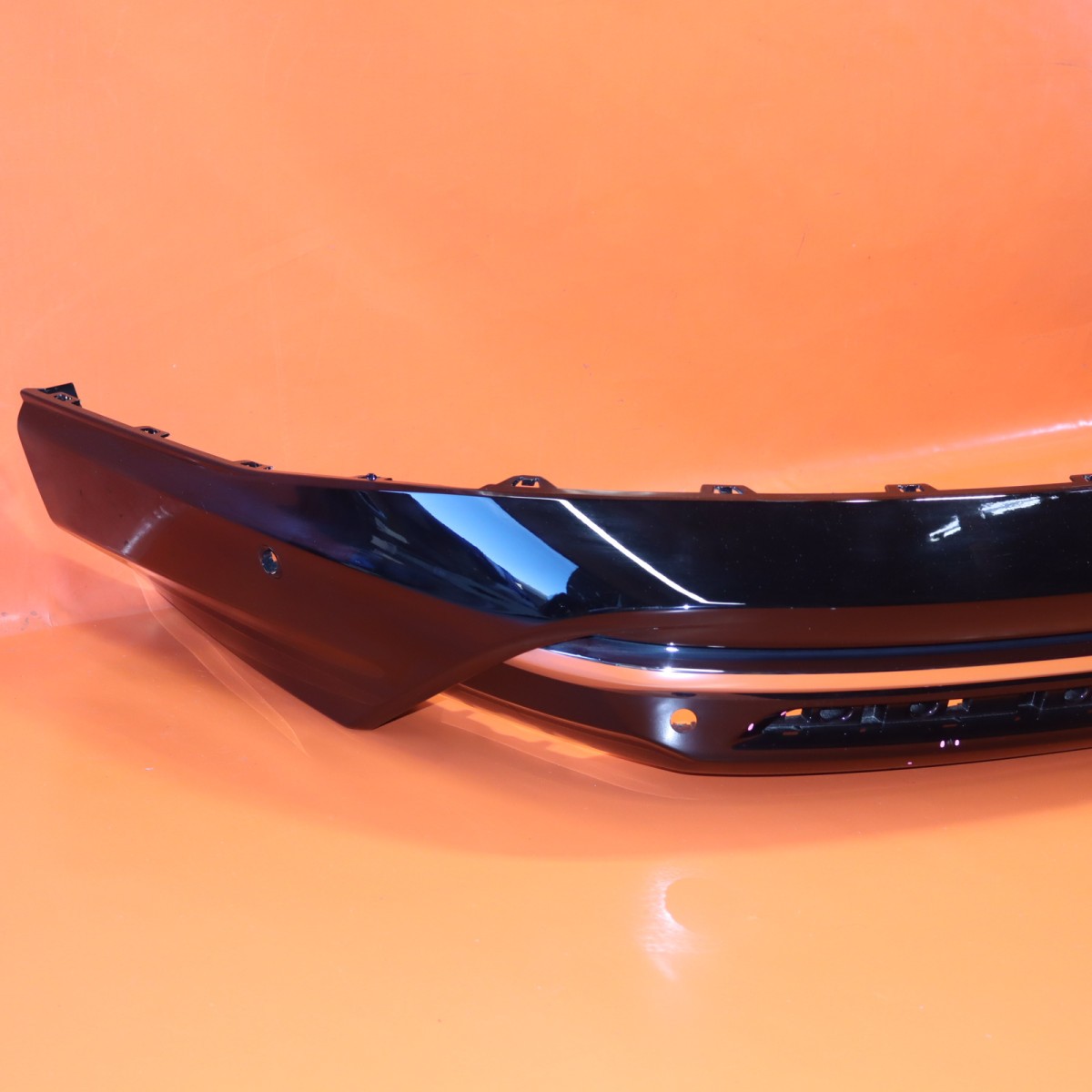 ROLLS ROYCE SPECTRE REAR BUMPER LOWER VALANCE 2024 2025 51125A8E5A5 OEM