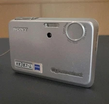 Sony Cyber-shot DSC-T3 Digital Camera Silver Compact Tested Functionality