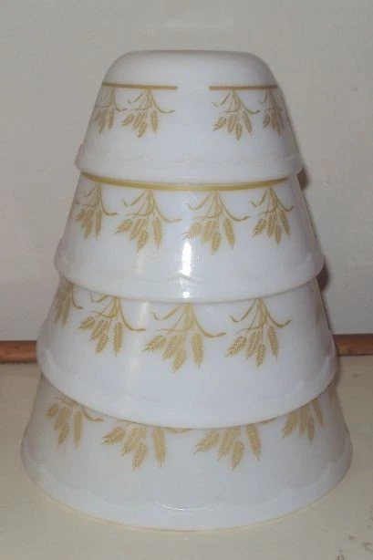Hazel Atlas White Milk Glass USA 1950's Mixing Bowls 8" Set of 4 nice