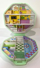 Polly Pocket Polly  s School Compact Playset 1990 Vintage Bluebird No Figures