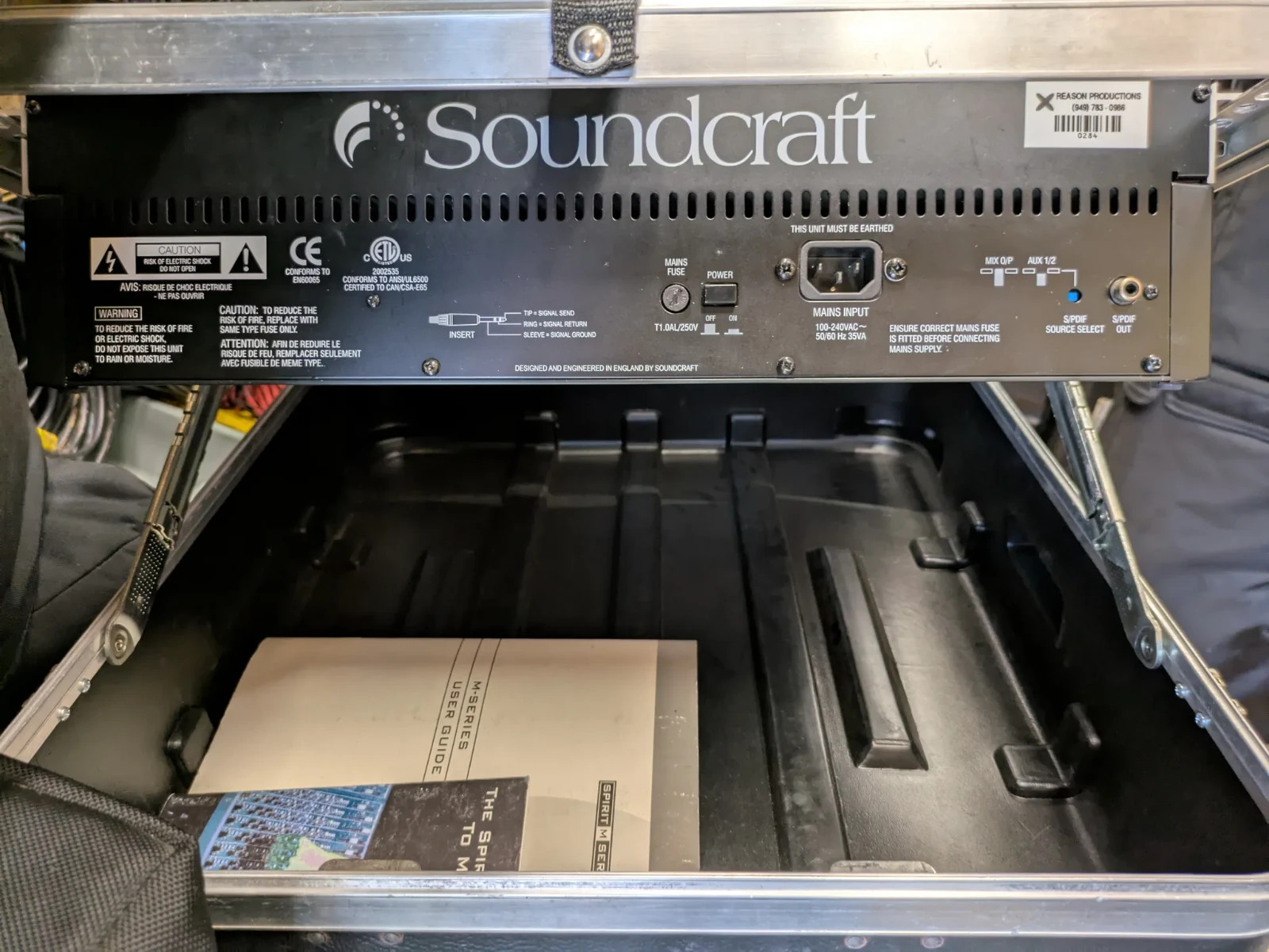 Soundcraft Spirit M8, 8 Channel Analog Mixer With Tilt Case (damaged clasps)