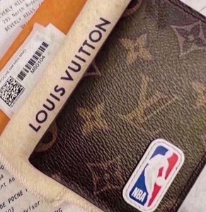 Authentic Louis Vuitton LV x NBA M80104 Monogram Bifold Wallet Mens Brown Red 