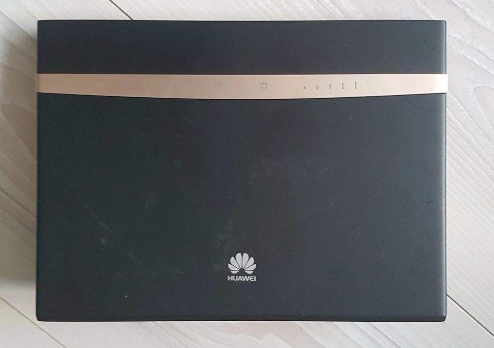 Huawei B525s-23a 4G LTE Cat6 Wireless Router 300 Mbit/s WLAN VoIP Router Modem - Bild 1 von 4