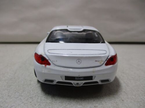 Welly Mercedes Benz SLS AMG 1/43 - Picture 4 of 6
