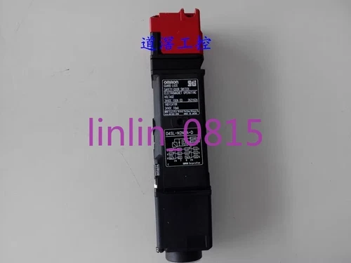 1Pcs New Omron safety door switch D4SL-N2NDA-D