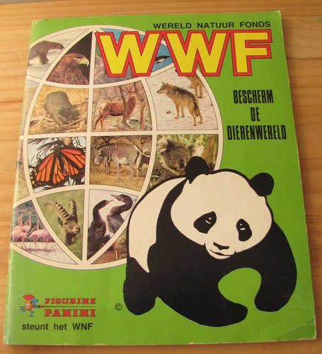 Panini WWF Threatened Animals near complete sticker album in Dutch; missing #300