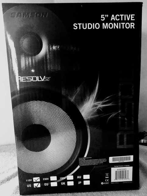 samson resolv studio monitors