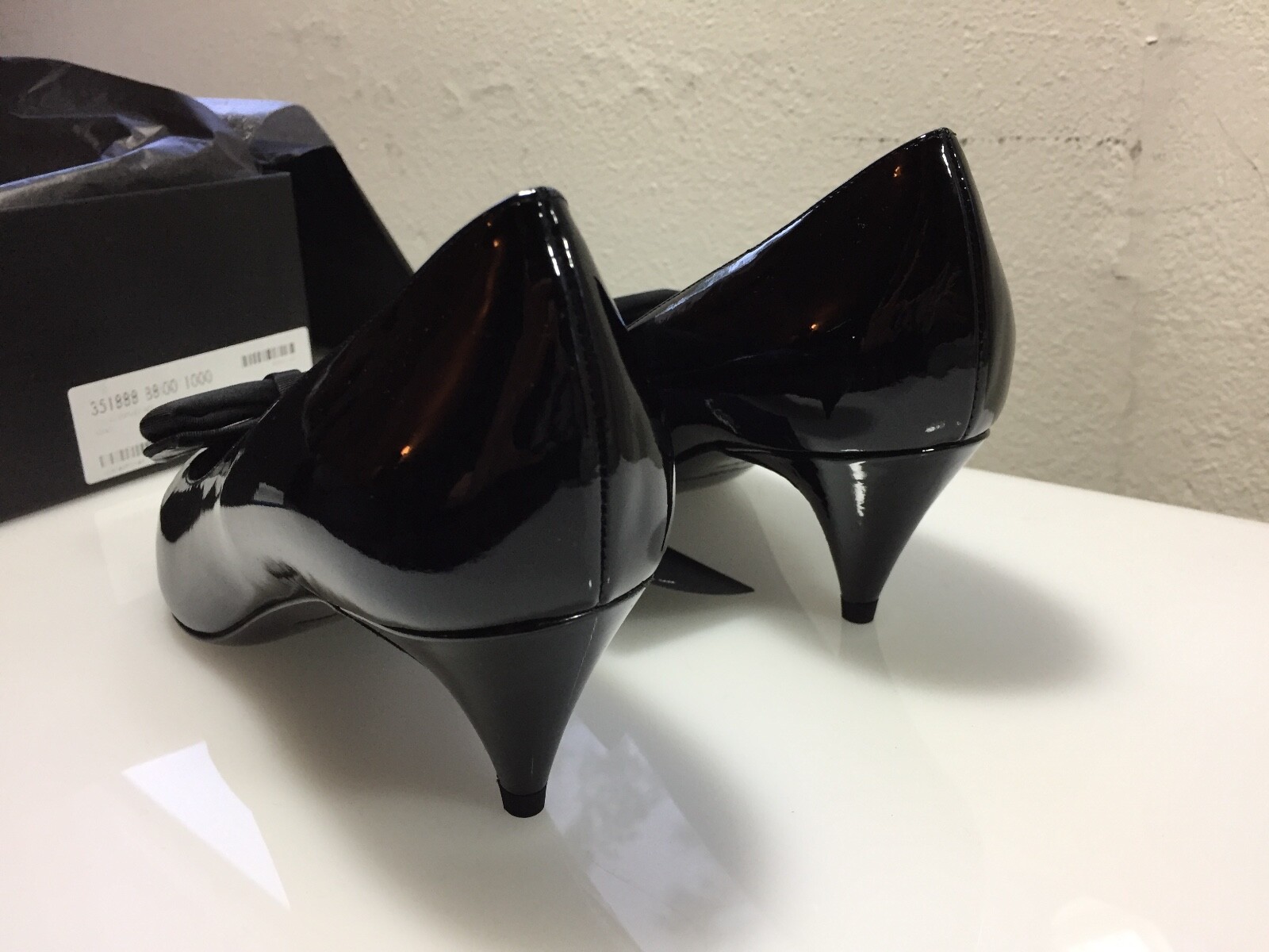 Scarpe décolleté Hedi Slimane LA Saint Laurent da donna in pelle con tacco a gattino taglia US 8