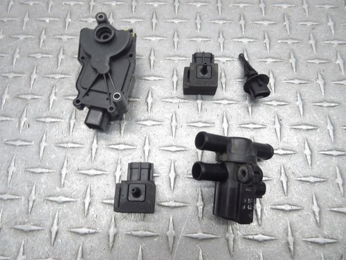 2007 06-07 Suzuki GSXR 600 GSXR600 STVA Throttle Air Temp MAP Sensor Valve Lot - Bild 6 von 15