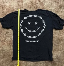 Pleasures Now - Size XL Black color T-Shirt