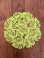 Tolles Tischset grün, Durchmesser ca 32 cm, tropisch, Garten, Frühling, etc