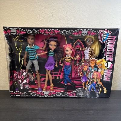 NEW MONSTER HIGH A PACK OF TROUBLE 4 DOLL SET CLAWDEEN HOWLEEN CLAWD CLAWDIA NIB