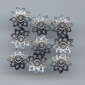 24 VINTAGE STEEL SILVER 12mm. FILIGREE FLOWER BEAD CAPS 1096