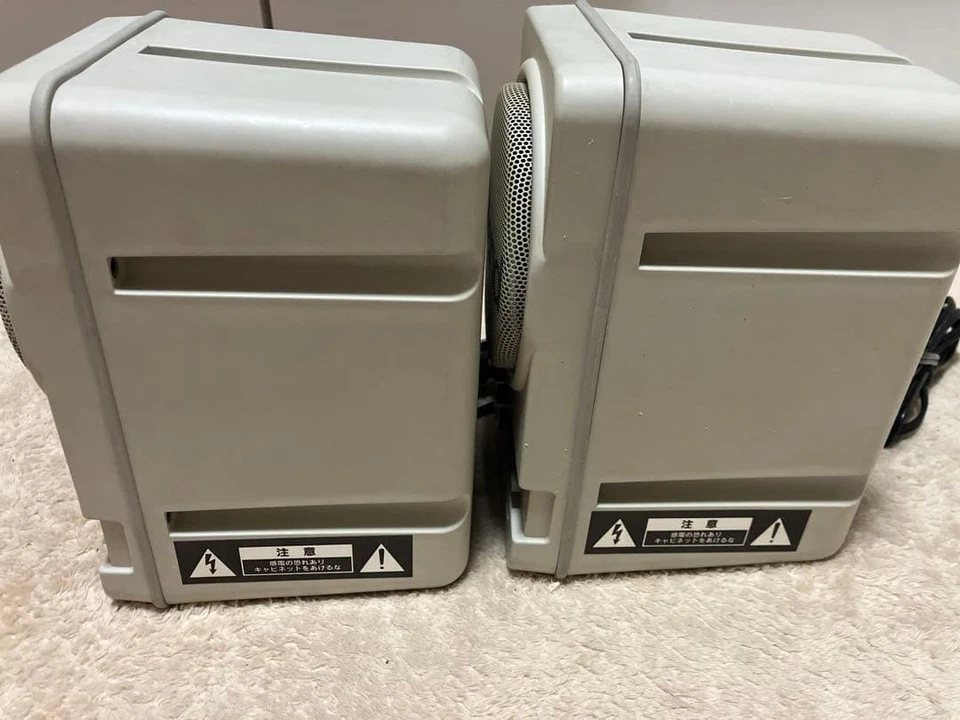 Roland MA-12C Stereo Micro Monitor Speakers Pair Amplified Tested - Image 2 of 4