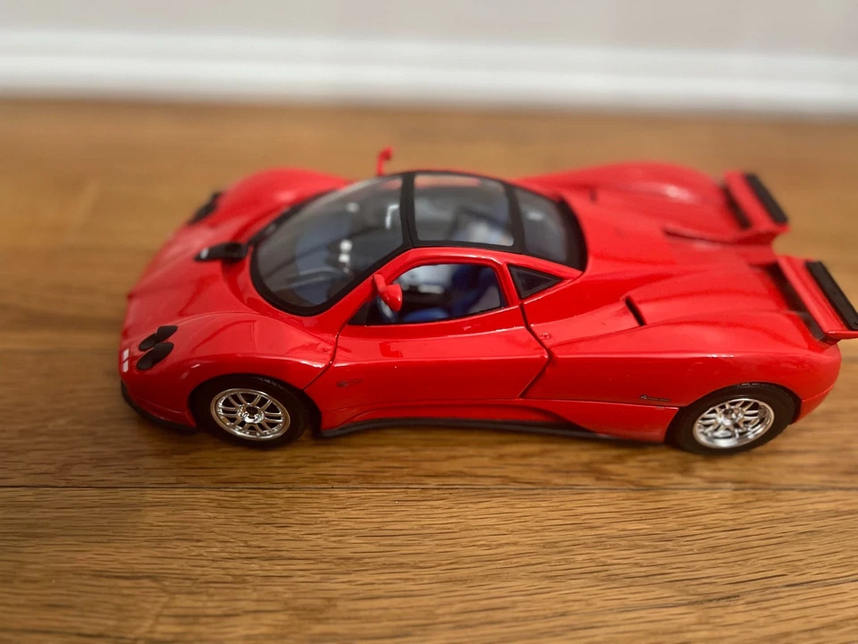 Motor Max 1:18 Pagani Zonda C12 Red Diecast Model Car – Out of Box, Minor Wear - Image 2 of 4