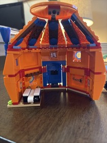 LEGO SpongeBob SquarePants: Bikini Bottom Undersea Party 3818 Retired Incomplete