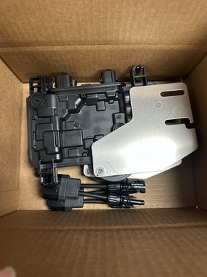 Enphase IQ7PLUS-72-M-US Micro Inverter IQ7+ MC4 Connector included (OBA PASS)