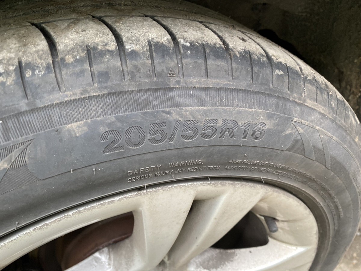 2010 BMW 3 SERIES E90 E91 ALLOY WHEEL TYRE 6780907 GENUINE BMW 205 