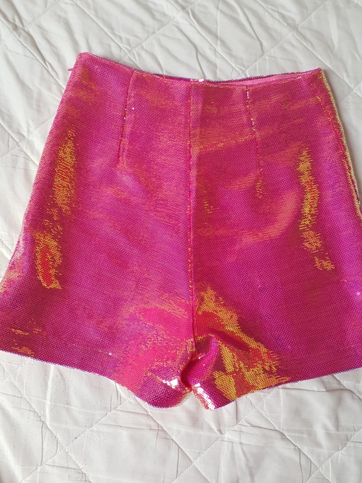 Nadine merabi Shorts XS Pink Sequin Short XS Hot Pink.. Comes with Original Pack - Image 2 of 4