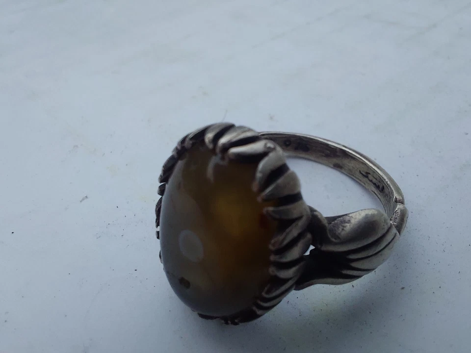 Anillo de plata ágata marrón Aqeeq protección mal ojo yemení vintage talla EE. UU. 8,75 Foto 3 de 4