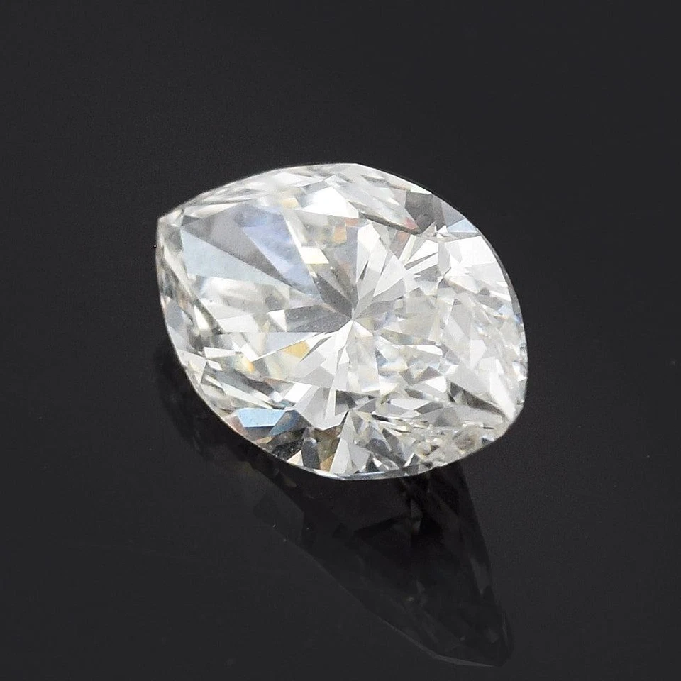 GIA Certified 0.89 Carat Marquise Brilliant I SI2 Diamond 8.93 x 4.95 x 3.34 mm - Image 2 of 4