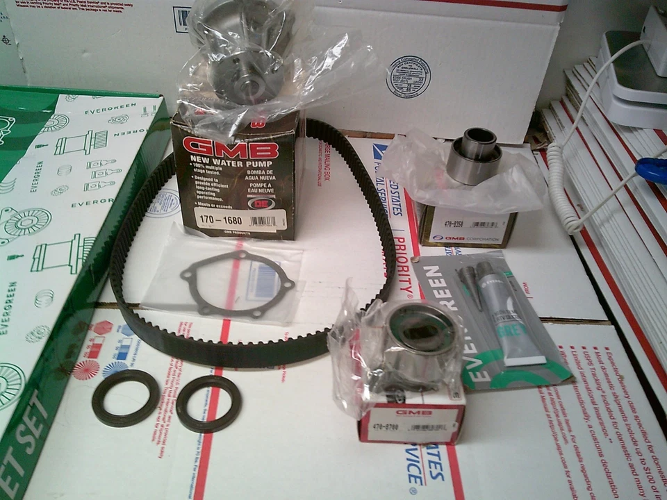 JUEGO DE JUNTAS DE CABEZA EVERGREEN KIT DE CORREA DE DISTRIBUCIÓN, BOMBA DE AGUA TOYOTA TERCEL 84-97 CAJA ABIERTA Foto 2 de 4