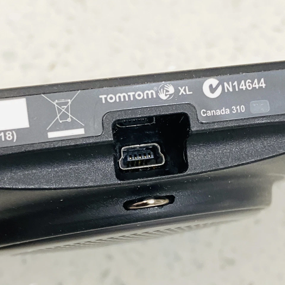 TomTom XL 4.3in Touch Screen GPS Navigation System N14644 Tested Works - Image 3 of 4