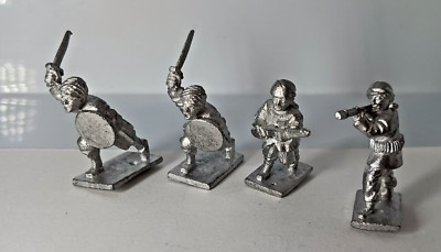 Pewter Miniatures Arabian/Middle Eastern Soldiers/Warriors Unbranded Lot of 4