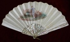 LADY'S FAN. MOTHER-OF-PEARL STICKS. HAND PAINTED SILK COUNTRY. XIX CENTURY