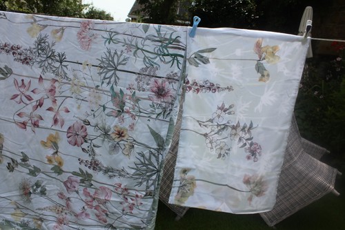 NB84d Dunelm King Duvet Set White Floral &Duck Egg 100% Cotton Reversible - Picture 5 of 7