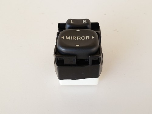 02-06 Toyota Camry 183574 Drivers Side Left Master Mirror Switch OEM - Picture 4 of 5