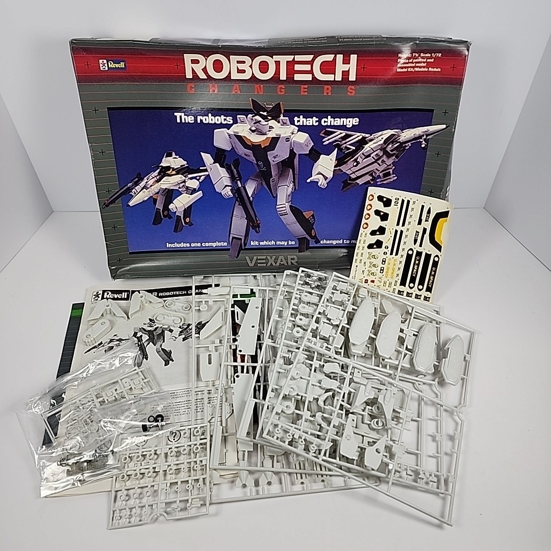 Vintage 1984 Revell Robotech Changers 1402 Vexar 1/72 Scale