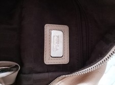 Stunning ivory coloured Medium Shoulder Bag, Soft Leather. Great Condition.