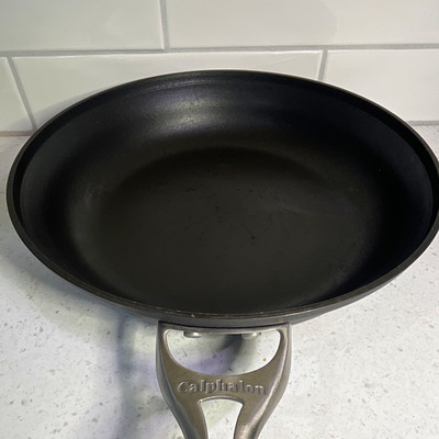 Calphalon 12'' Nonstick Frying Pan/Skillet Black/Silver Round Metal 1392