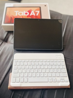Samsung Galaxy Tab A7 32 GB in Gold 