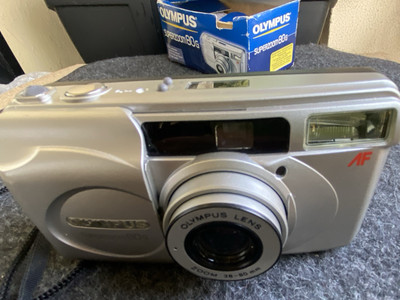 olympus super zoom 80g kamera