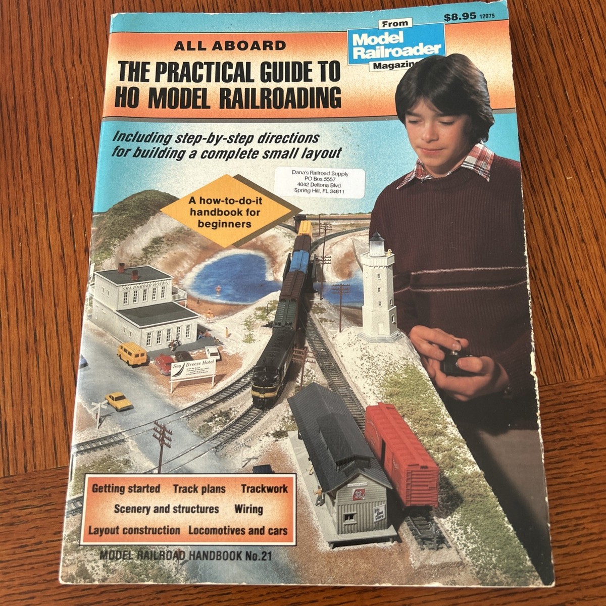 Vintage 1986 All Aboard The Practical Guide To HO Model