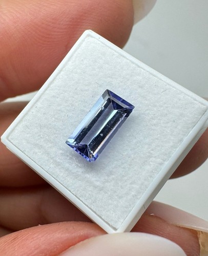 Facettierter TANSANIT (0.79ct .) Faceted TANZANITE , heated Merelani , Tanzania - Picture 3 of 4