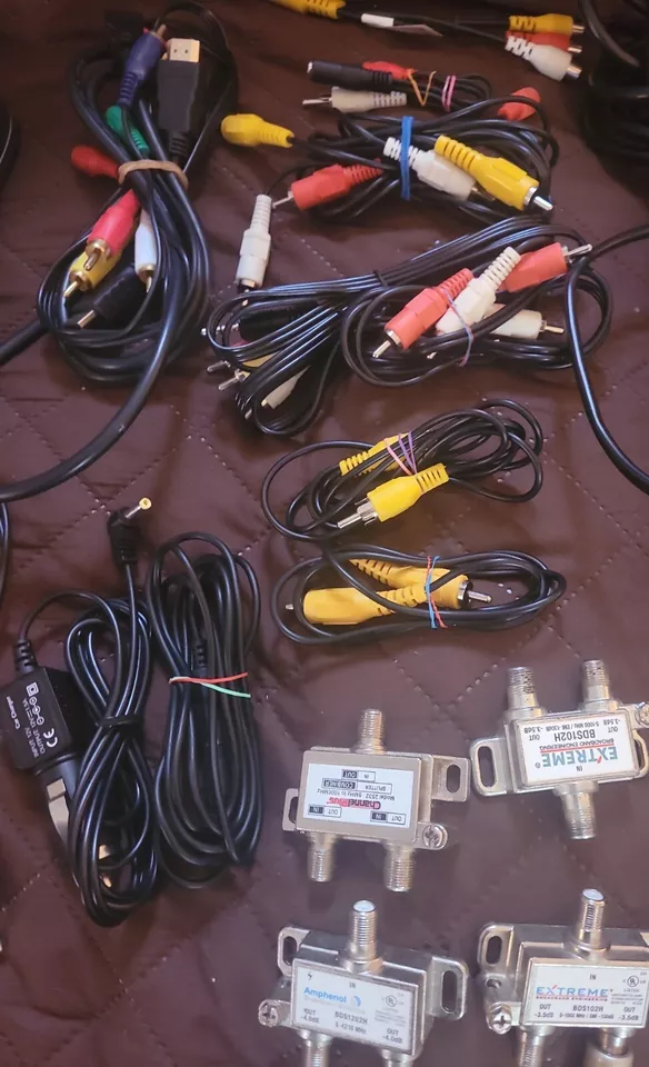 Audio/Visual PARTS KIT. HUGE : Coaxial, Internet, RCA Jacks, 3.5mm Audio, VGA.. - Image 3 of 4