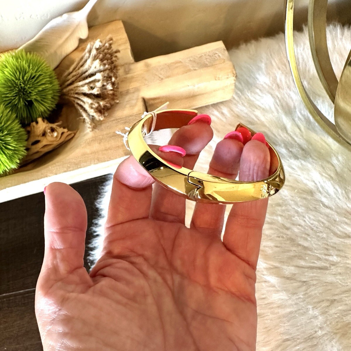 kate spade new york Raise The Bar Bar Cuff ブレスレット Kate Spade - Raise The Bar Cuff Hinged Bracelet - Gold | eBay