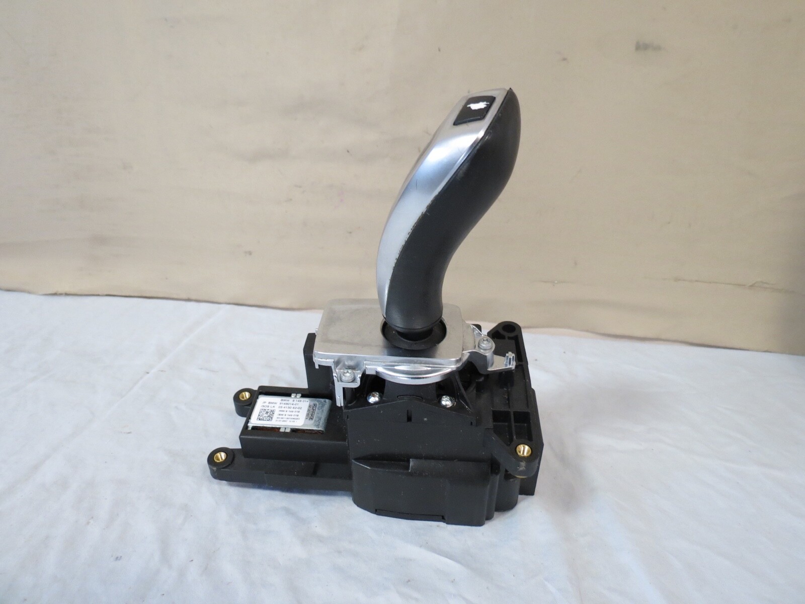 0713 BMW e70 e71 X5 X6 Auto Transmission Gear Selector Shifter OEM