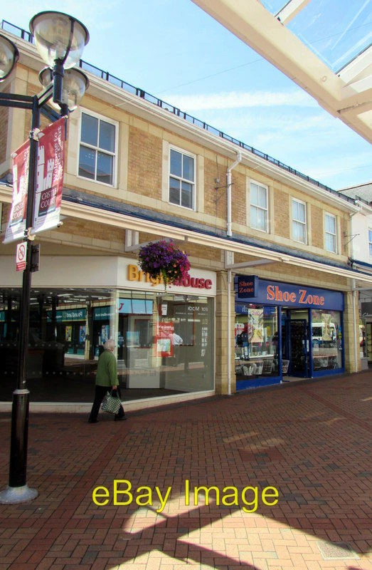 Shoe zone city centre store