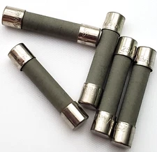 Lot of 5 Bussmann MDA2 250 Volt 2 Amp Time Delay Ceramic Fuses 1/4" x 1-1/4"