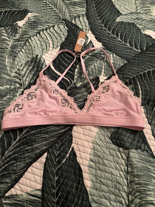 NEW SKIMS PINK BRALETTE SZ M
