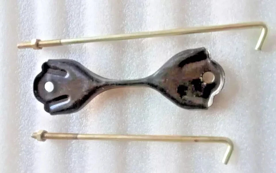 Suzuki Samurai Sj410 Sj413 Gypsy Battery Clamp Bracket Bolt Tie Hold Down Kit Foto 3 de 3