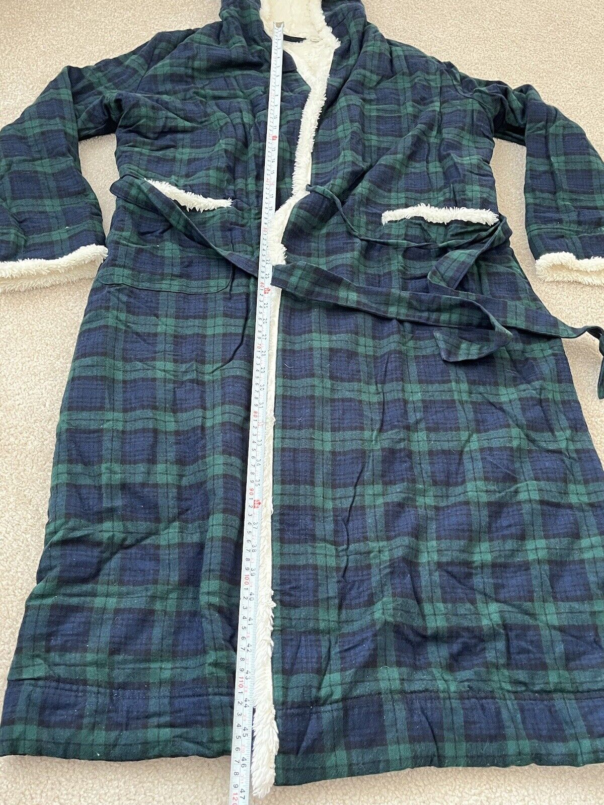 Picture 4 of 5