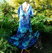XMAS,WINDSMOOR,SZ L+ ROYAL BLUE,GREEN,CRINKLE,PLEAT,DRES,WEDING,CRUISE