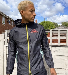 nike trail windrunner jacket