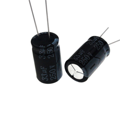 4 Condensatori Elettrolitici 33uF 250V 10x20mm &ndash; Alluminio, Passo Radiale